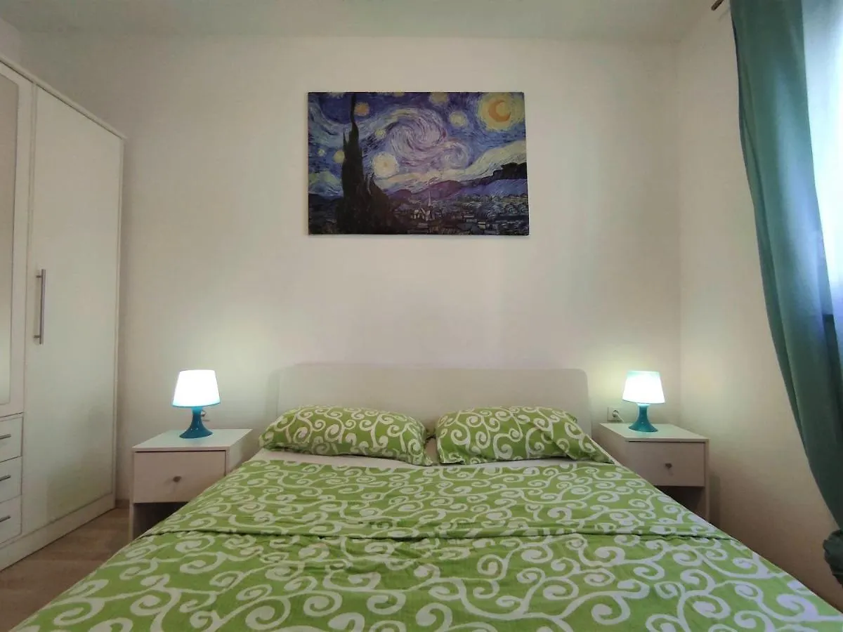 Apartman Kamenjak Premantura 0*,